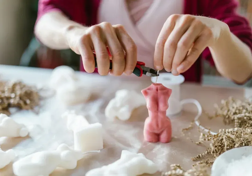 Molded Candles: A Unique and Artistic Gift