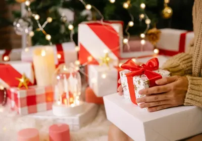 Candles as a Christmas Gift: A Timeless and Heartwarming Gesture